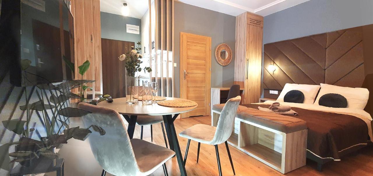 Dk Premium Ukielpark Appartement Olsztyn  Buitenkant foto
