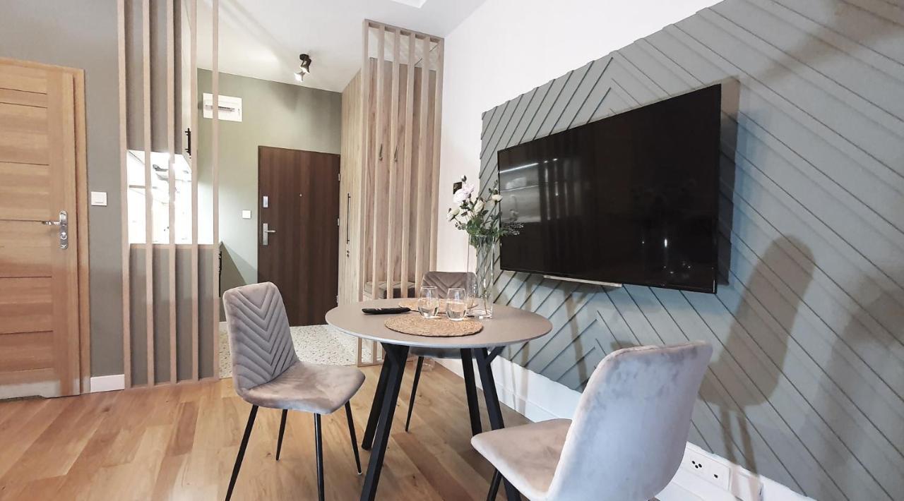 Dk Premium Ukielpark Appartement Olsztyn  Buitenkant foto