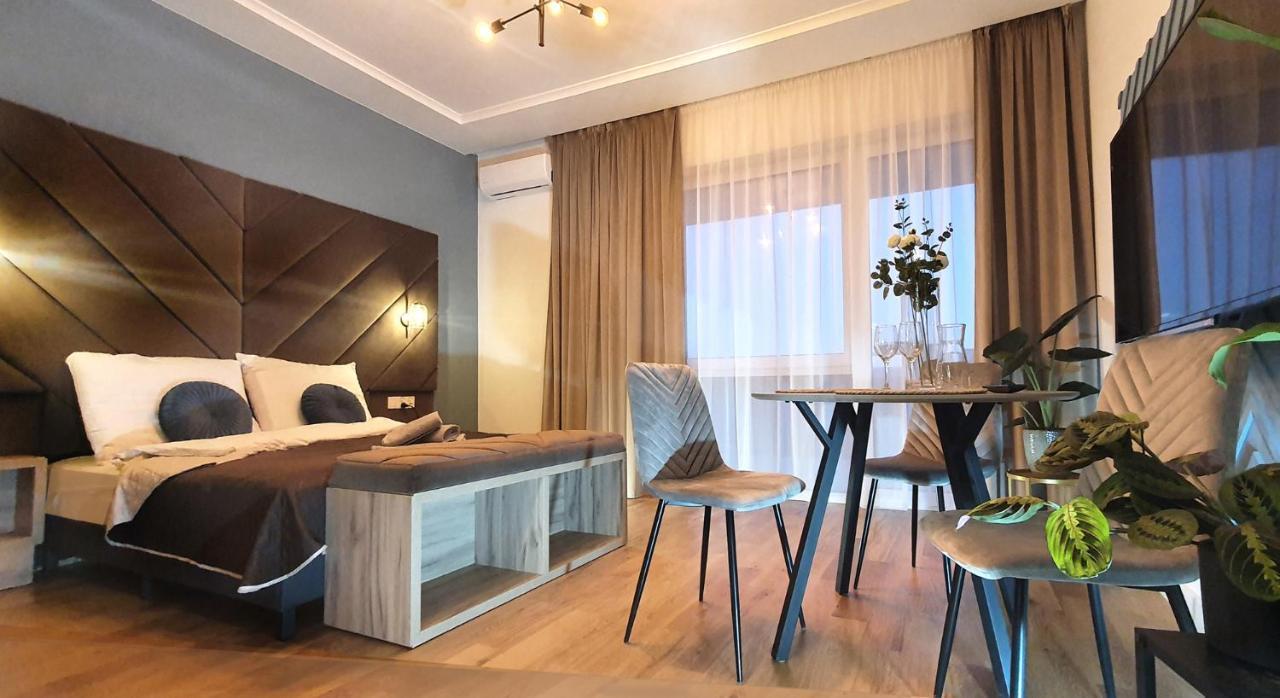 Dk Premium Ukielpark Appartement Olsztyn  Buitenkant foto