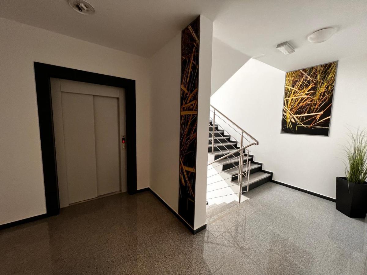 Dk Premium Ukielpark Appartement Olsztyn  Buitenkant foto